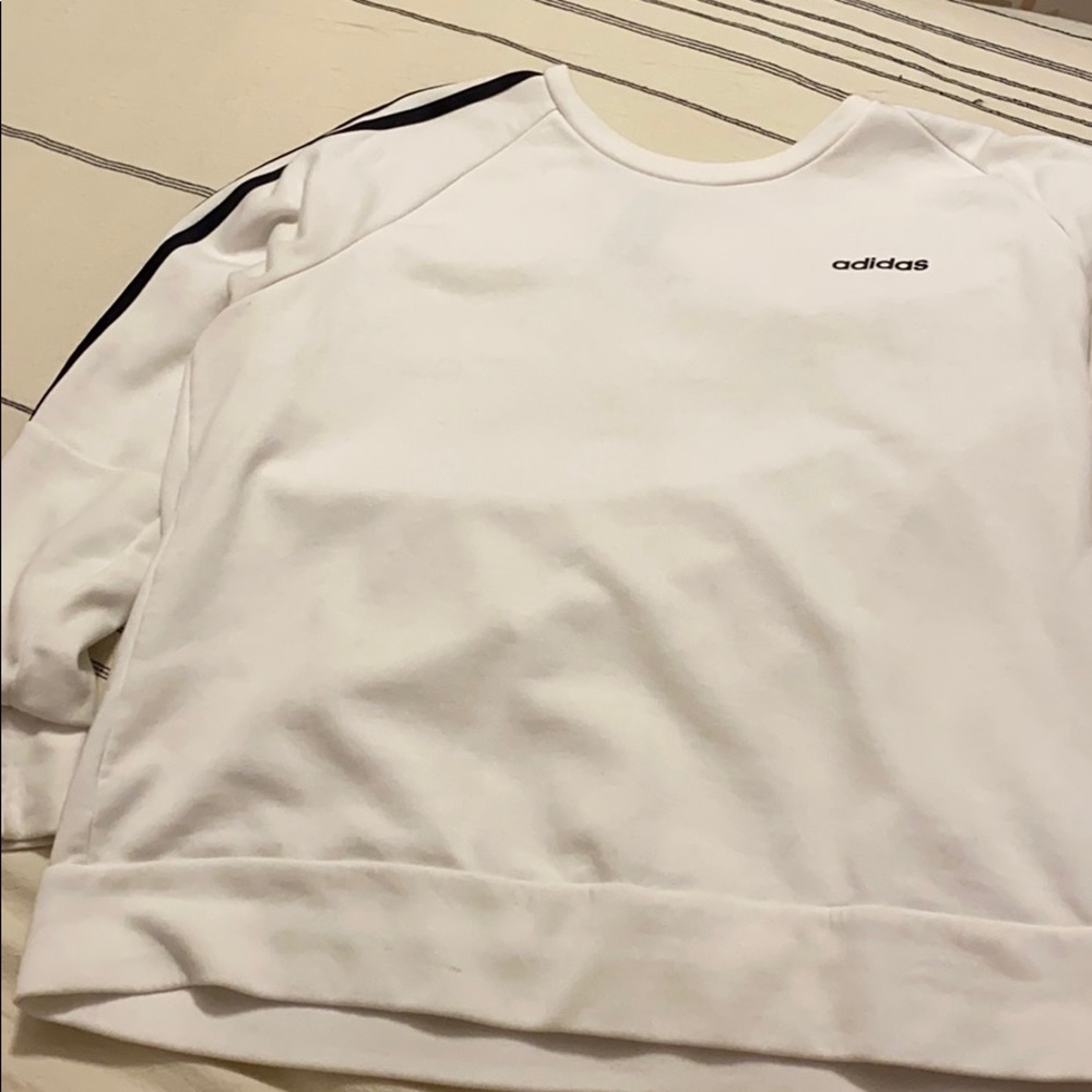 Adidas pull over ⚫️⚪️